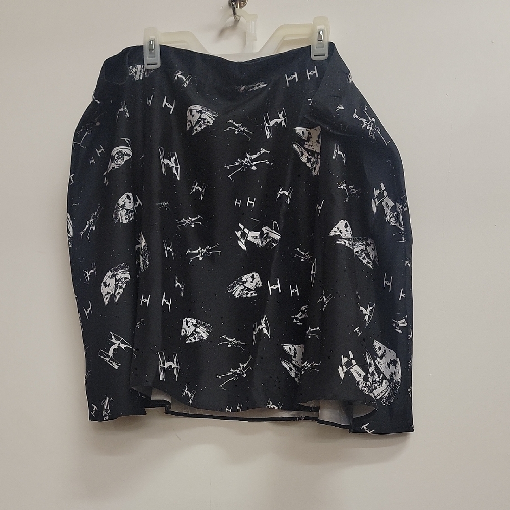 Her Universe Star Wars Ships In Space Patterned Circle Skirt NWT 5X
